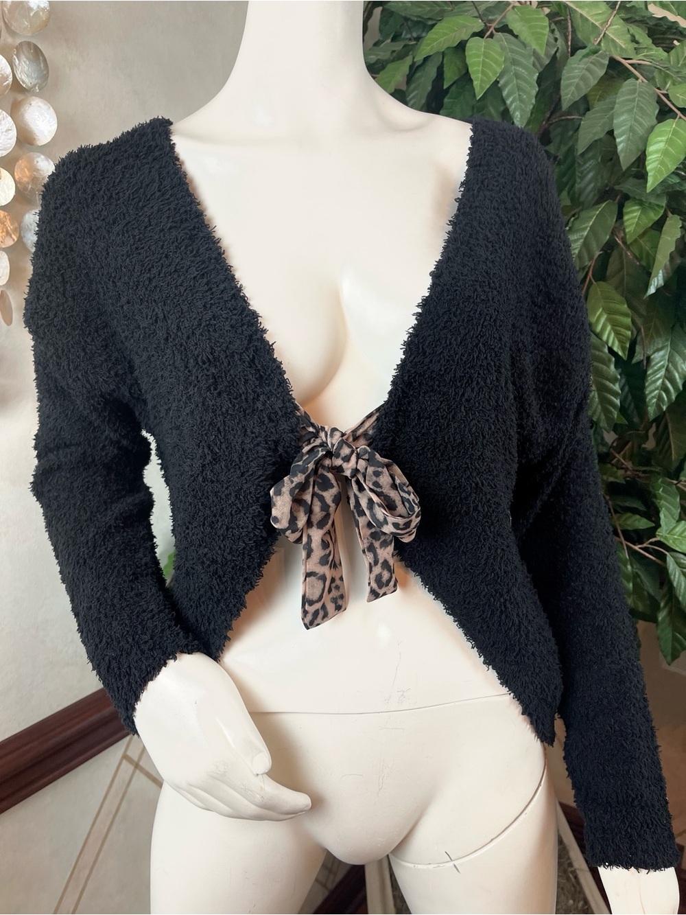 COZY KNIT CARDIGAN WITH ANIMAL PRINT TIE - Picture 2 of 9